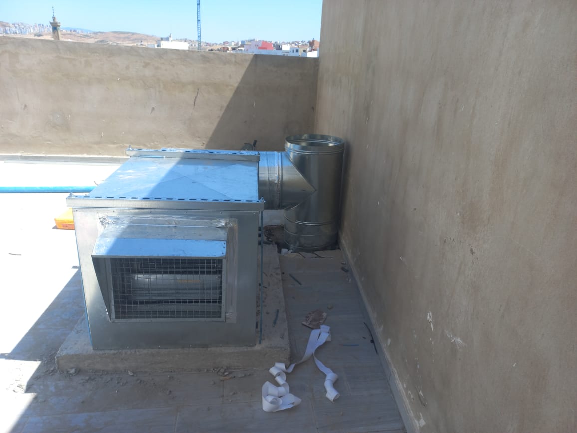 Caisson de ventilation et réseau de gaines